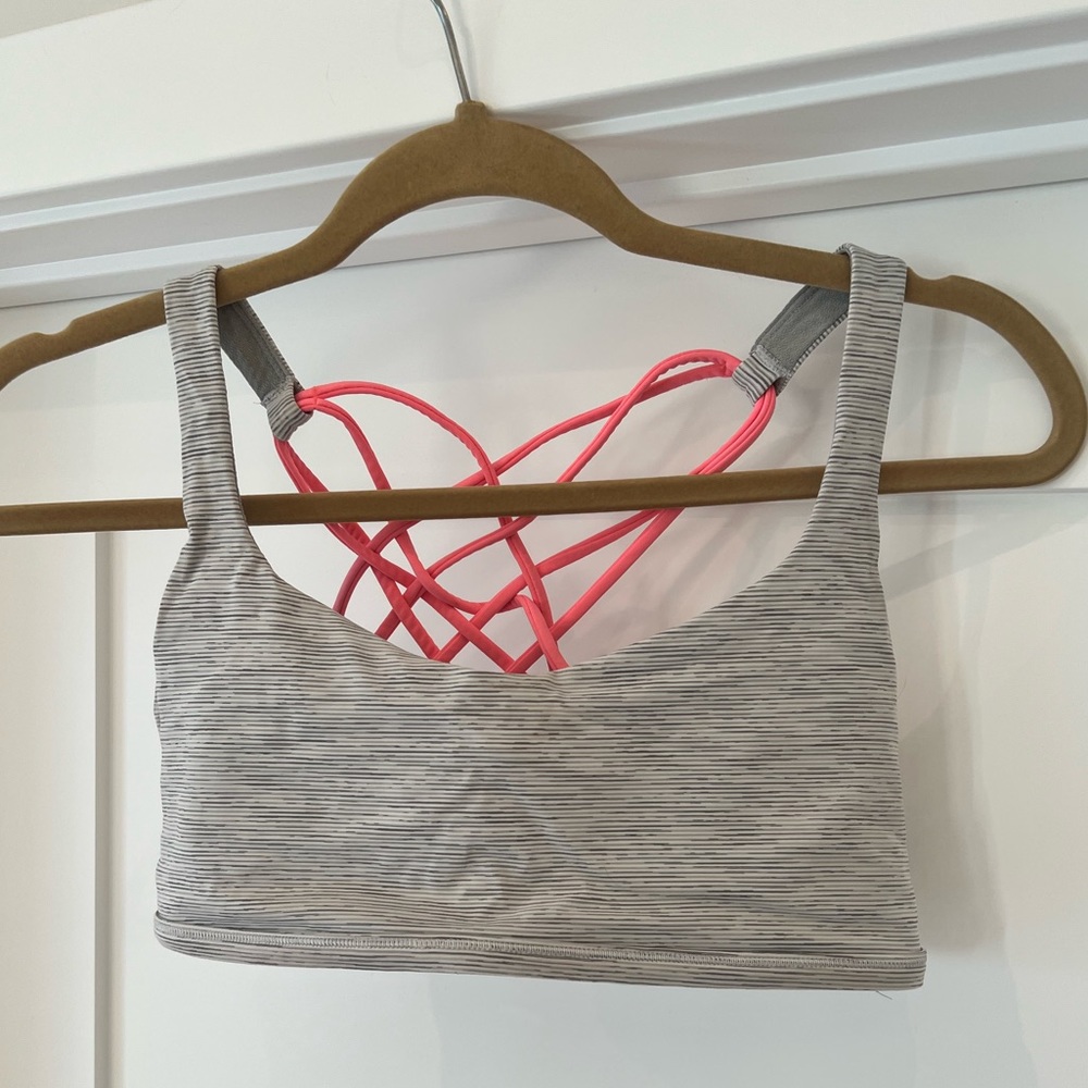 Lululemon free to be Bra!